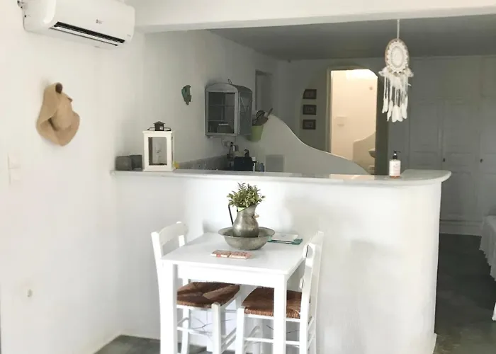 Idyllic Sea Views For 2 *